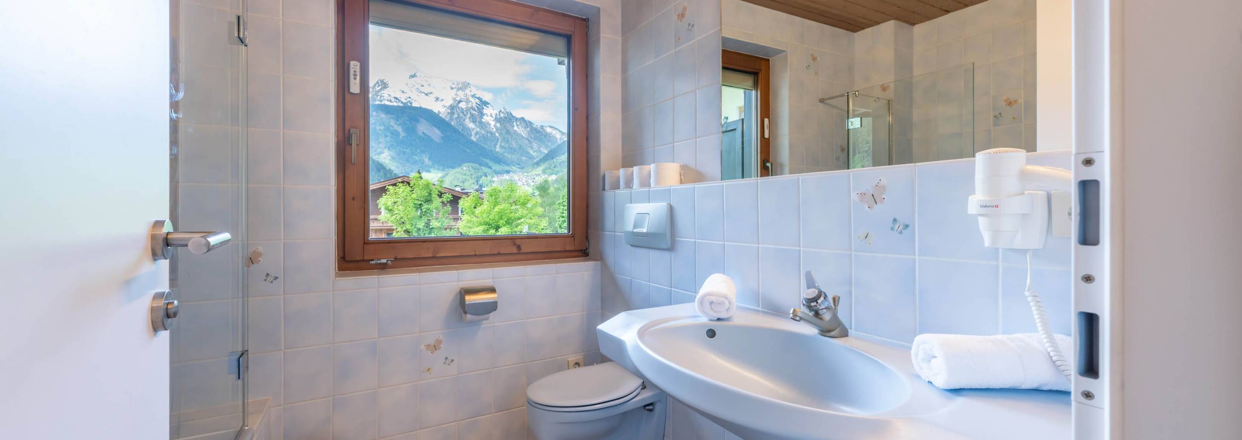 Badezimmer 2
